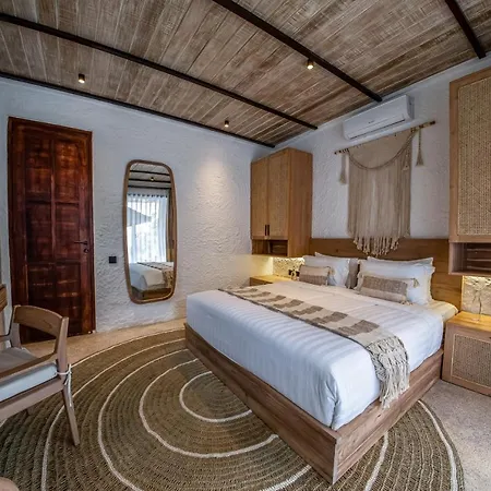 Putri Salju Villa By Evdekimi Ubud Exterior photo