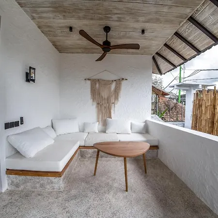 Putri Salju Villa By Evdekimi Ubud Exterior photo
