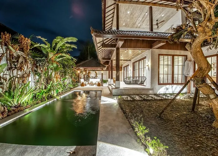 Putri Salju Villa By Evdekimi Ubud